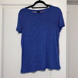 Talbots short sleeve shirt. Size M. Runs big.